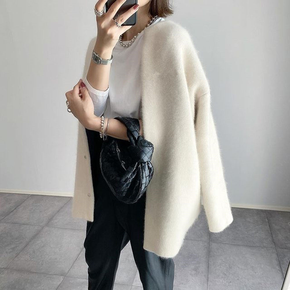 Penelope | Knit Cardigan with Elegant Detailing