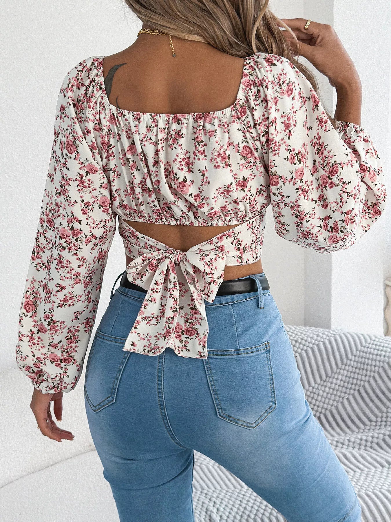 Arabella | Floral Square Neck Crop Blouse
