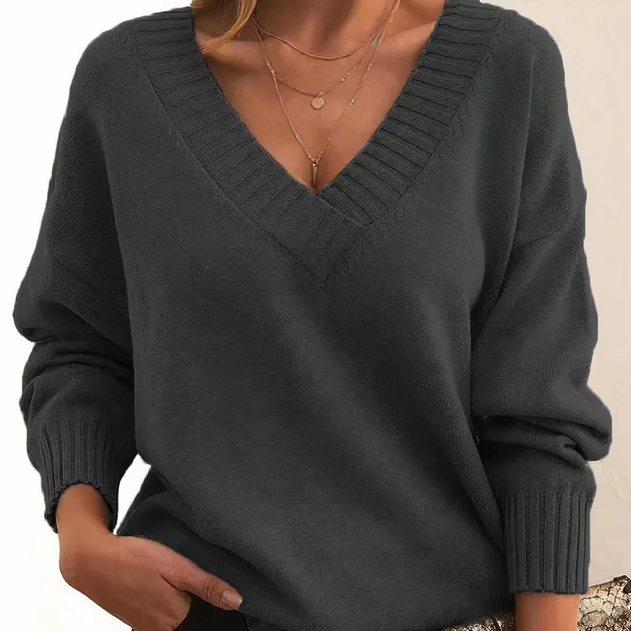 Charlotte | Cashmere Blend V Neck Jumper