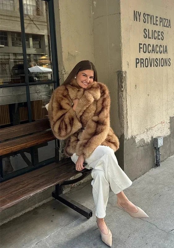 Charlotte | Faux Fur Winter Coat with Turn Down Collar