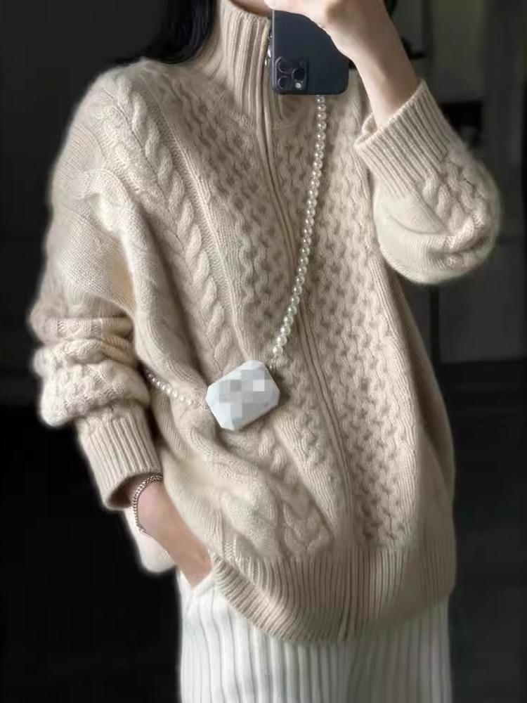 Georgia | Wool Cable Knit Zip Cardigan