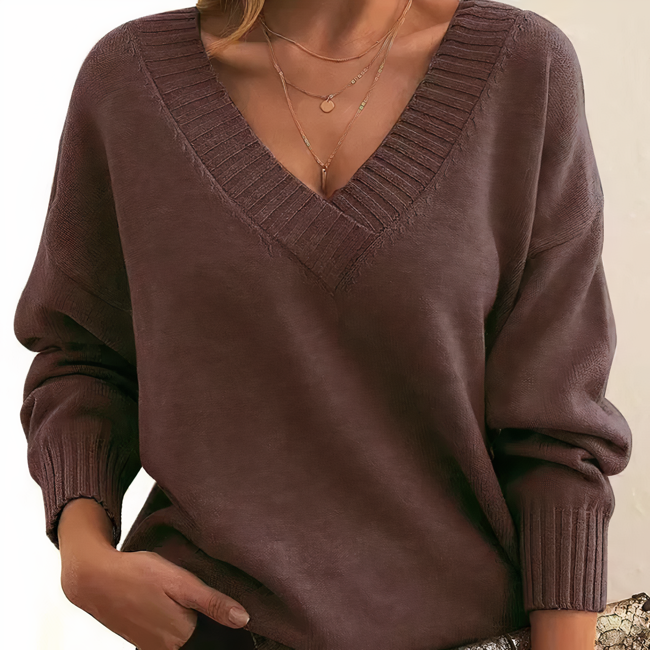 Charlotte | Cashmere Blend V Neck Jumper