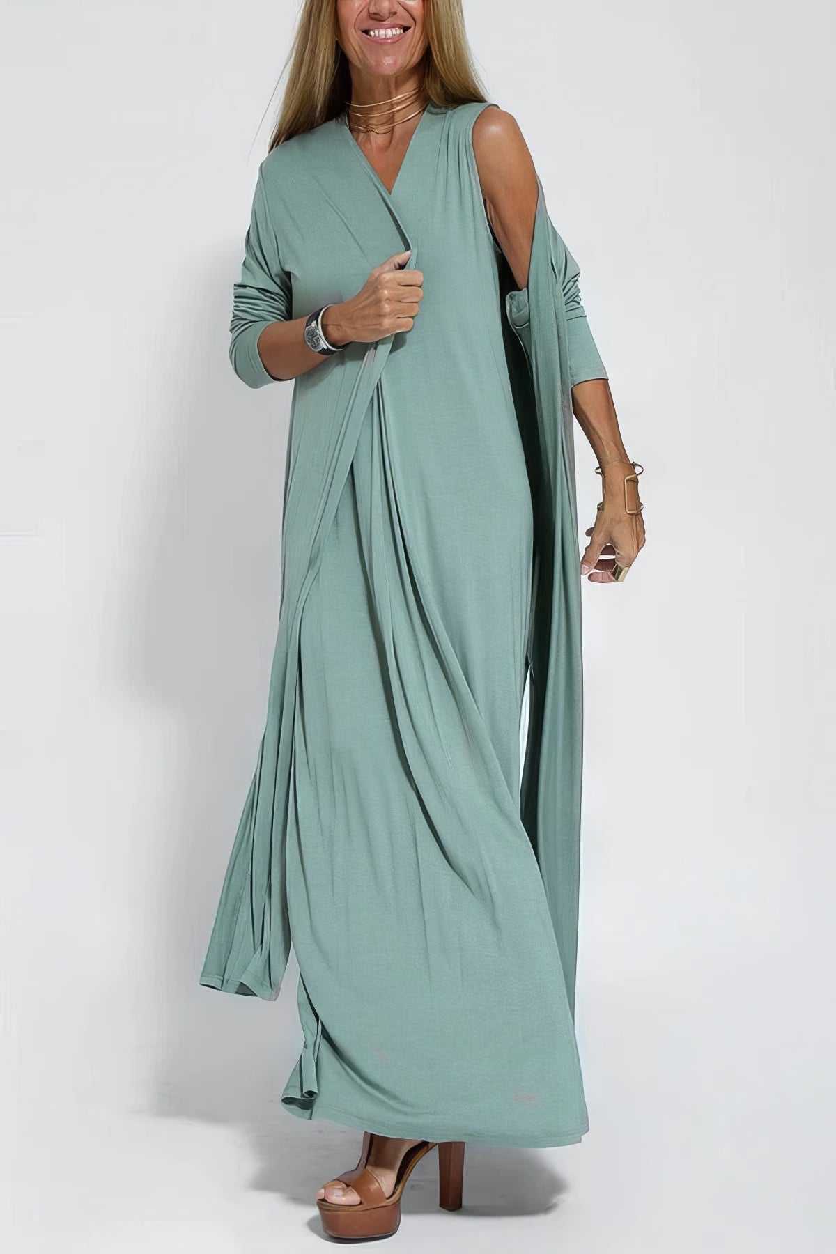 Vivienne | Elegant Flowing Maxi Dress
